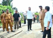 Walikota Padang Tinjau Penataan Kawasan Pemukiman Kumuh di Koto Tangah