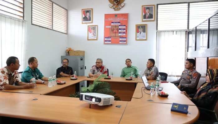 PAD Samsat Sijunjung Capai Rp30,91 Miliar, Ketua DPRD Sumbar Muhidi Tekankan Kolaborasi dan Optimalisasi PAP–PAB