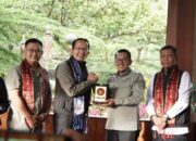 DPN dan Pertamina Turun Tangan, 68 Paket Sembako Disalurkan untuk Korban Bencana Tanah Datar