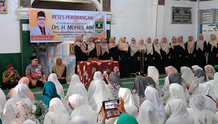 Jelang Ramadan, Ketua DPRD Sumbar Dorong Ibu-Ibu Majelis Taklim Perkuat Iman dan Ekonomi Keluarga