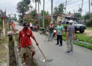 Sambut Ramadhan, Pemkot Solok Perkuat Kebersamaan Lewat Gotong Royong di Lubuk Sikarah
