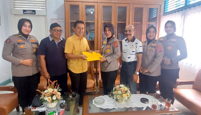 Kabid Humas Polda Sumbar Bersulaturrahmi ke PWI, Perkuat Sinergi Dorong Informasi Berimbang