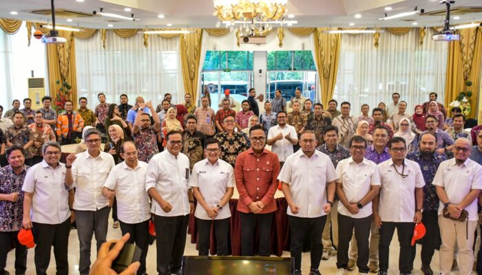 Semen Padang Harus Kembali Jadi Kebanggaan Ranah Minang