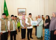 Baznas Salurkan Bantuan, Wako Hendri Arnis: Amanah Muzaki Harus Tepat Sasaran