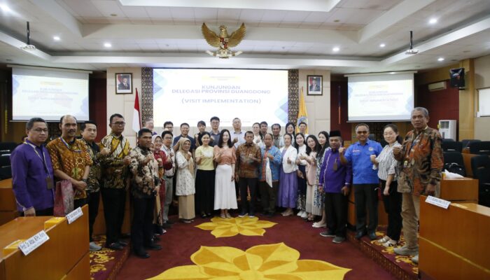 Universitas Negeri Padang Perluas Jejaring Global, Terima Kunjungan Delegasi Kampus dari Guangdong
