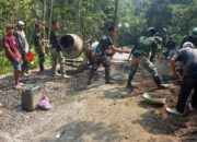Tetesan Keringat di Balik Pembangunan Desa, Semangat Satgas TMMD dan Warga Krangean Wujudkan Jalan Impian