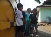 Tawa Ceria Bocah Krangean Sambut Hadirnya Jalan Baru Impian Desa