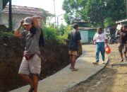 Langkah Penuh Semangat Warga Krangean Warnai Pembangunan Sasaran Fisik TMMD