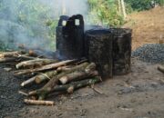 Kepulan Asap Hitam Jadi Penanda Harapan Baru di Krangean