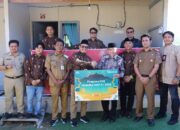Telkomsel Serahkan Satu Ekor Sapi Kurban untuk Warga Huntara Pauh