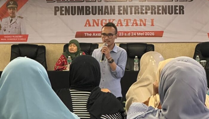 Ketika AI Masuk Nagari: Cara Baru UMKM Sumbar Bertahan di Tengah Perubahan Zaman