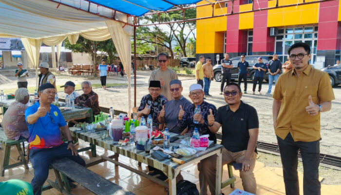 FIK UNP Perkuat Nilai Spiritual dan Kepedulian Sosial Melalui Peresmian Musholla dan Qurban