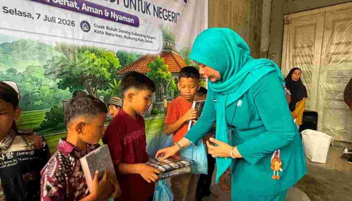 Ketua TP-PKK Kabupaten Solok Hadiri Gebyar Khitan Massal, Puluhan Anak Terima Layanan Gratis