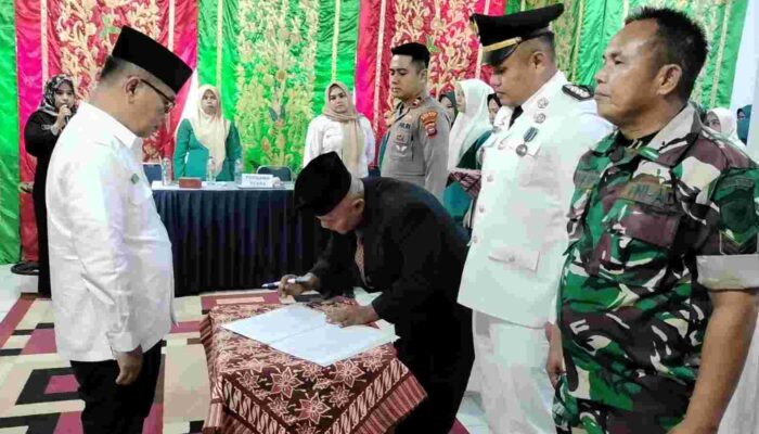 Sertijab Camat Payung Sekaki, Bupati Solok Minta Crismon Darma Perkuat Pelayanan Masyarakat