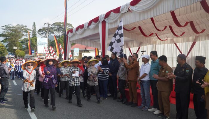 Dari Jalan Sudirman, Semangat Kemerdekaan Bergema Lewat Aksi Ratusan Pelajar