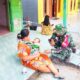 Menyapa Hati di Teras Rumah: Cara Babinsa Kesongo Rajut Kebersamaan di TMMD 129 Bojonegoro