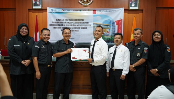 Bawaslu Sumbar Tutup Orientasi 176 PPPK, Siapkan SDM Hadapi Pemilu 2029