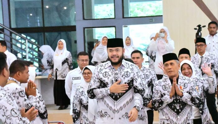 PGRI Padang Didorong Jadi Mitra Strategis Wujudkan Sekolah Global dan Digital