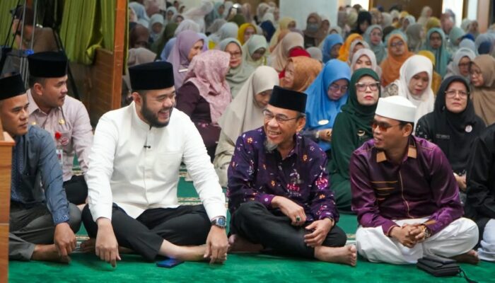 Maulid Nabi, Fadly Amran Ajak ASN Padang Teladani Sifat Rasulullah dalam Melayani Masyarakat