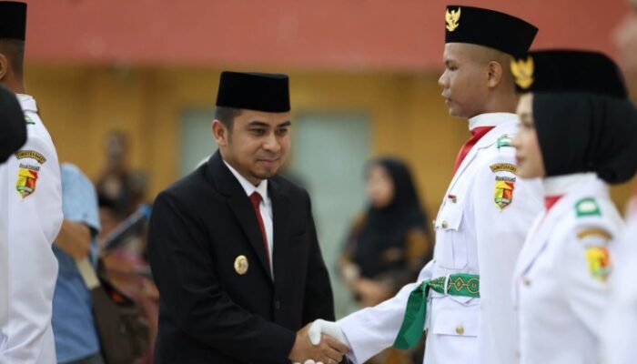 65 Pelajar Dikukuhkan Jadi Paskibra Kota Solok 2026, Siap Kibarkan Merah Putih di HUT RI ke-81