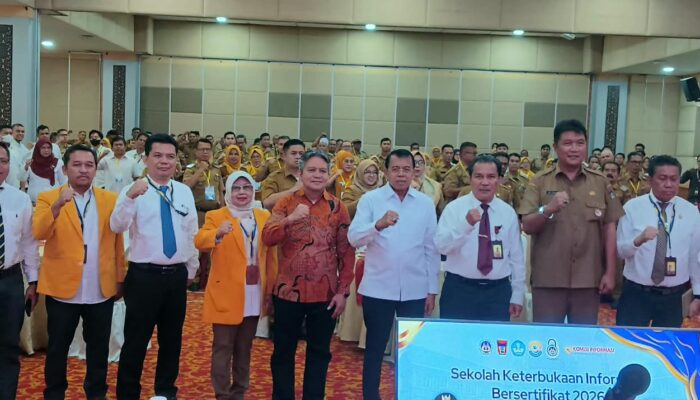 Lurah Dan Camat se-Kota Padang Ikuti Sekolah Keterbukaan Informasi UNP Angkatan Ketiga