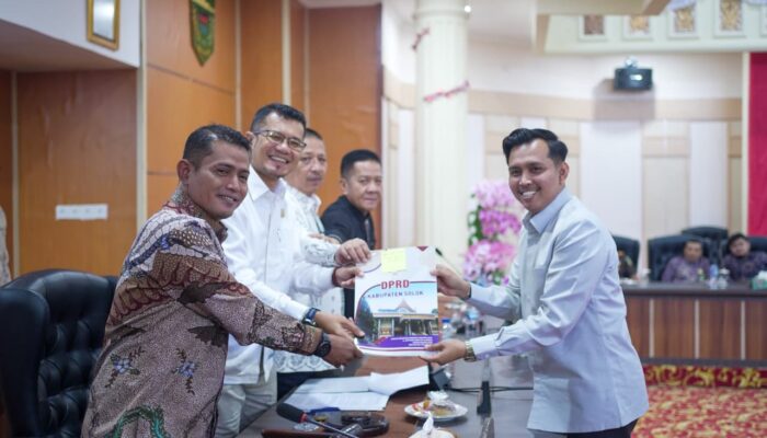 APBD Perubahan 2026 Kabupaten Solok Disepakati, Bupati Jon Firman Pandu Pastikan Anggaran Berpihak kepada Masyarakat