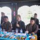 Bupati Solok Kukuhkan Ketua KAN Sulit Air, Pesan Tegas: Usai Pilwana Mari Kembali Bersatu